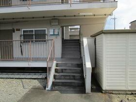 15/16 エントランス