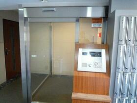 6/6 エントランス