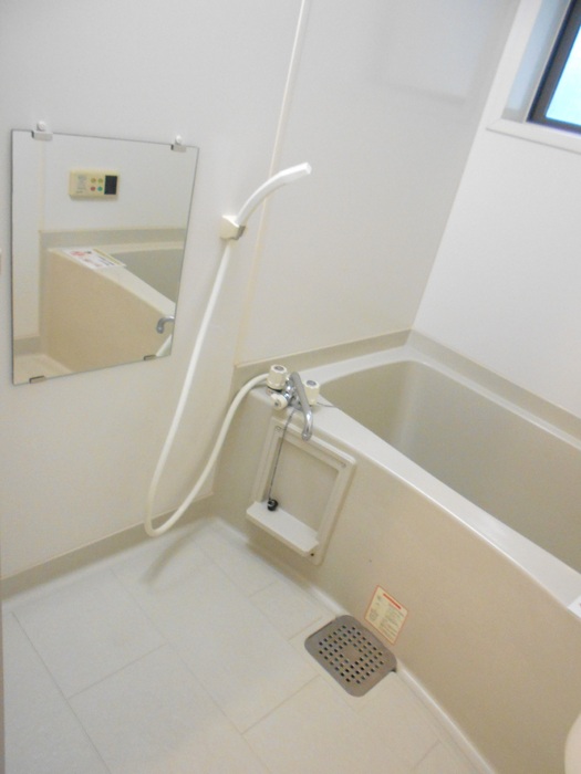7/13 浴室