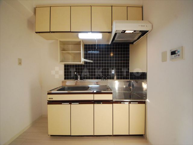 13/30 キッチン