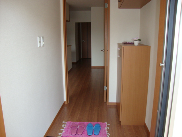 13/30 玄関