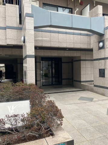 3/3 エントランス