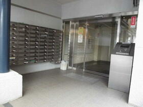 3/3 エントランス