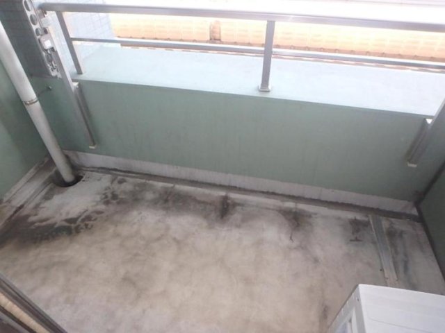 13/26 バルコニー