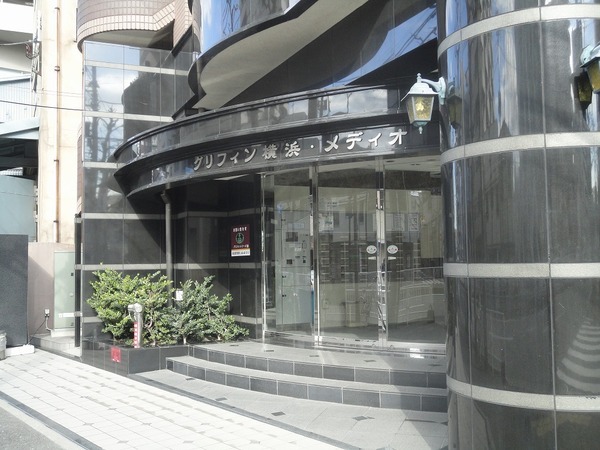 14/14 エントランス