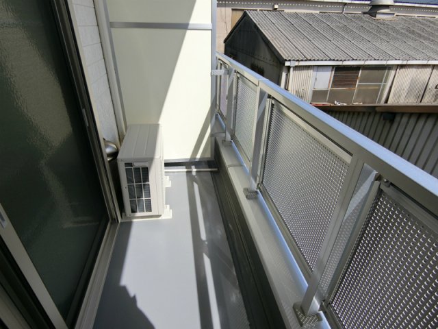 17/23 バルコニー