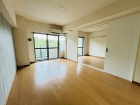 4/16 リビング/ダイニング