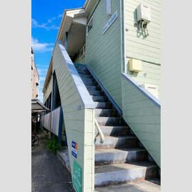 14/15 エントランス