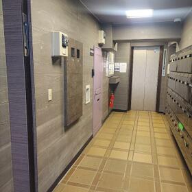 3/3 エントランス