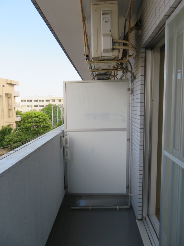 13/21 バルコニー