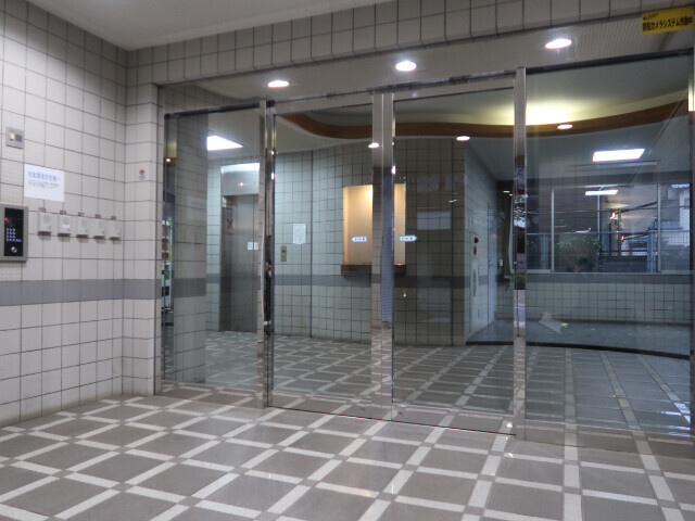 21/21 エントランス