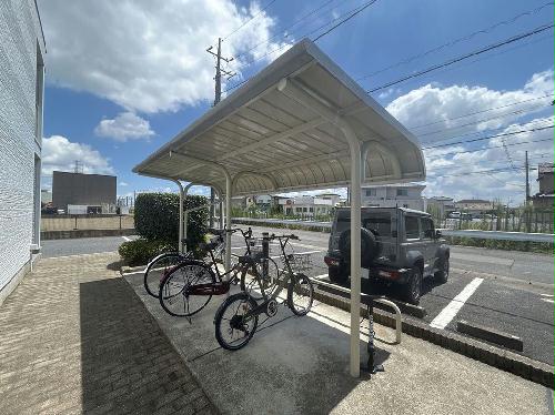 2/4 エントランス