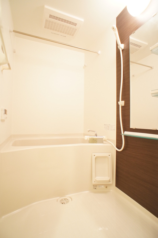 16/17 エントランス