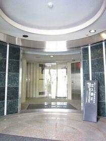 14/14 エントランス