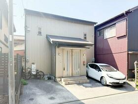 13/14 エントランス