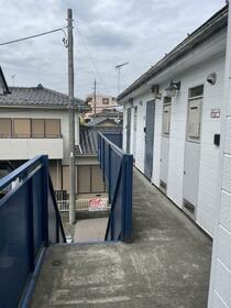 15/23 エントランス