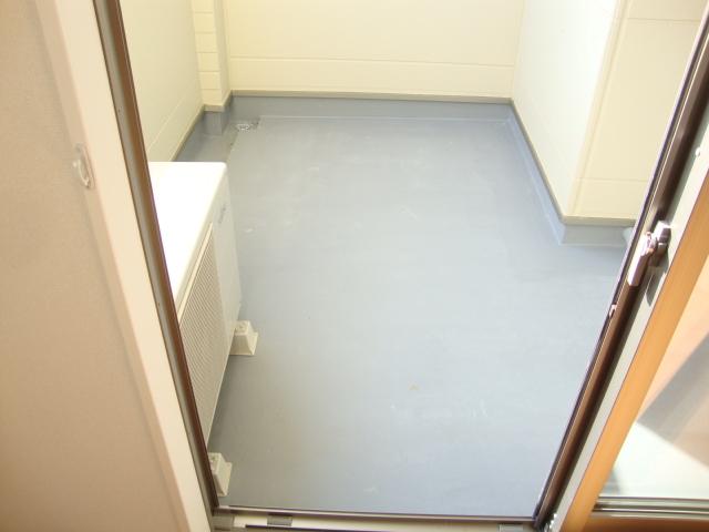 19/27 バルコニー