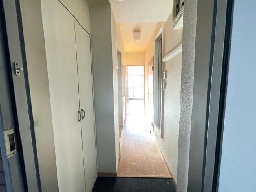 13/20 エントランス