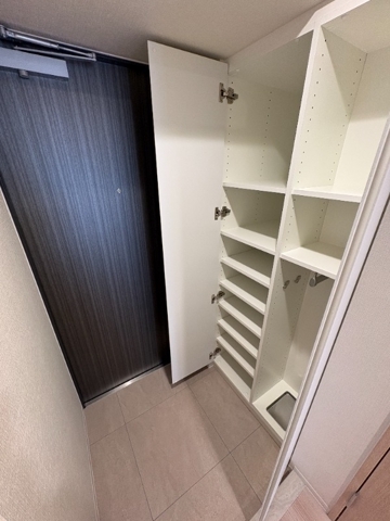 5/23 玄関