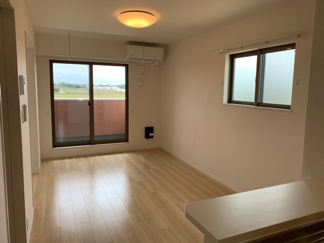 3/20 リビング/ダイニング