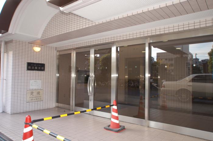 14/22 エントランス