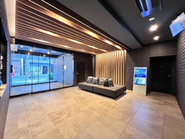 3/10 エントランス