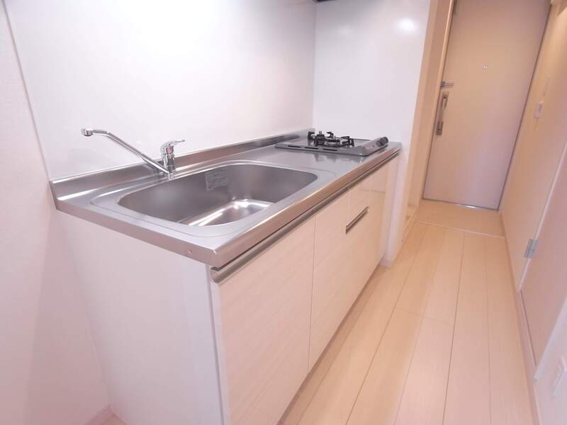 19/23 エントランス