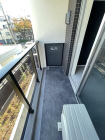 13/16 バルコニー