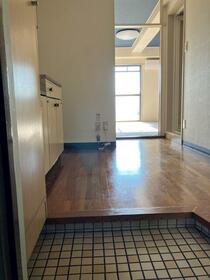 6/16 玄関