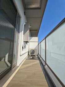 13/16 バルコニー