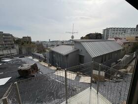 15/18 バルコニー