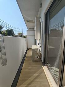 13/16 バルコニー