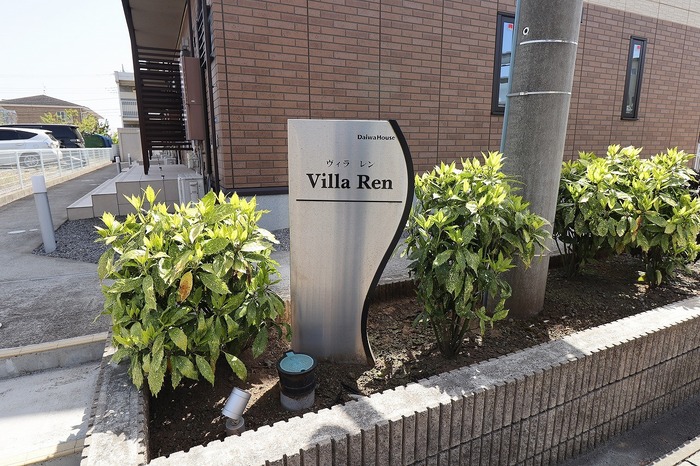 18/22 エントランス