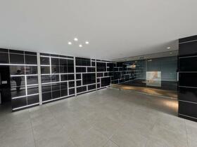 4/4 エントランス