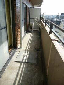 14/16 バルコニー