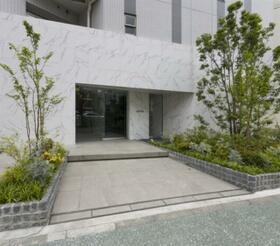 4/4 エントランス