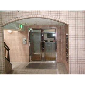 16/24 エントランス