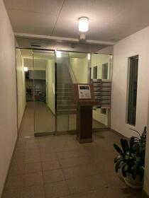 3/3 エントランス