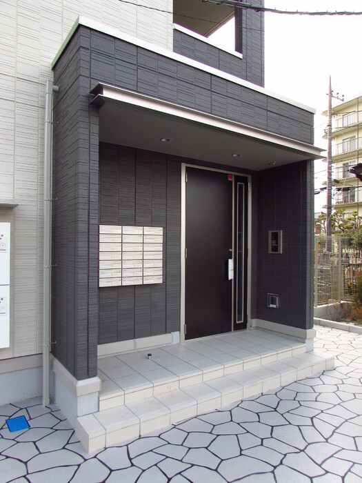 17/18 エントランス