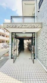 16/16 エントランス