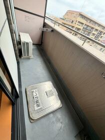 13/16 バルコニー