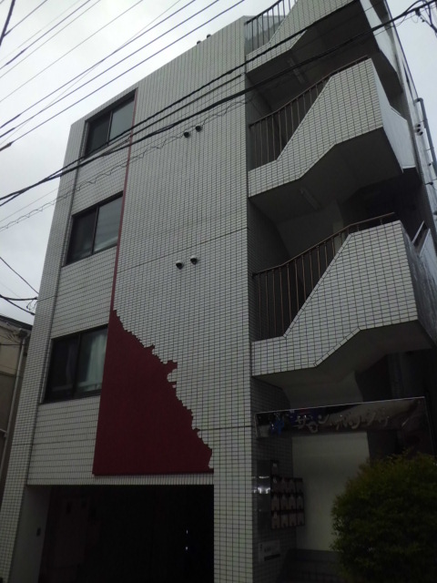 20/29 エントランス