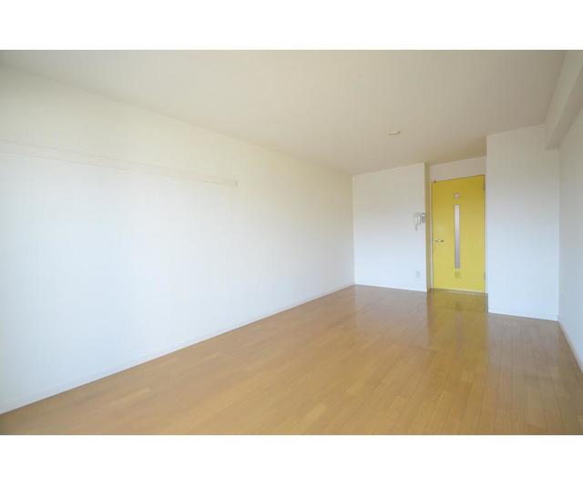 13/30 リビング/ダイニング