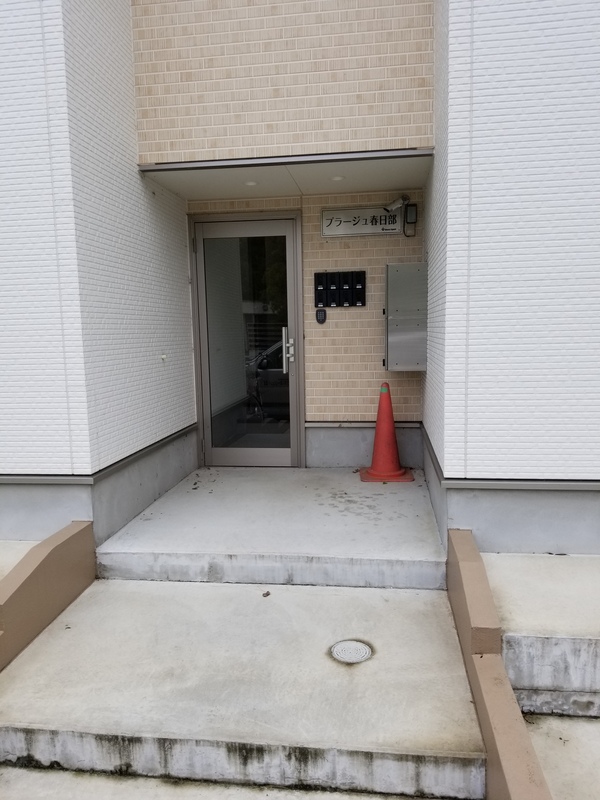 9/10 エントランス