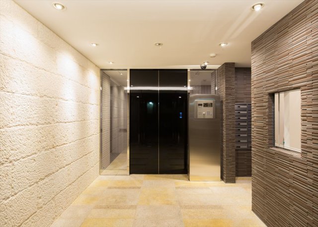 2/7 エントランス