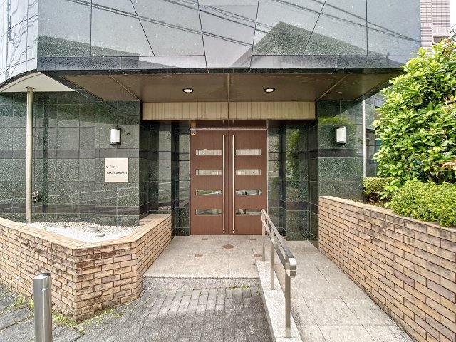 6/11 エントランス