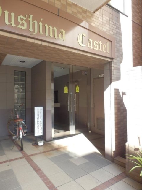 2/3 エントランス