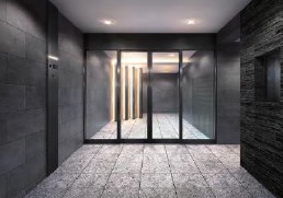 3/3 エントランス