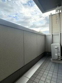 13/16 バルコニー