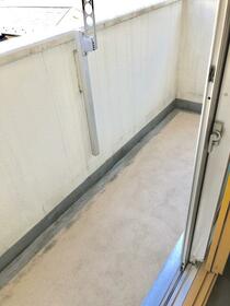 13/16 バルコニー